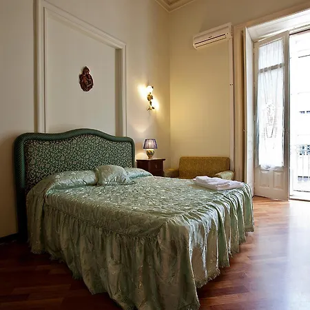 فندق مبيت وإفطار Alba كاتانيا