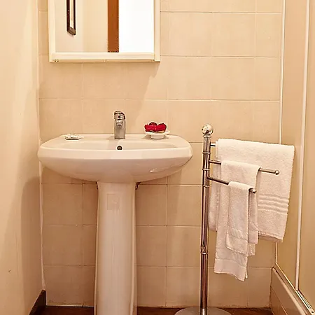 Bed & Breakfast Alba 3*