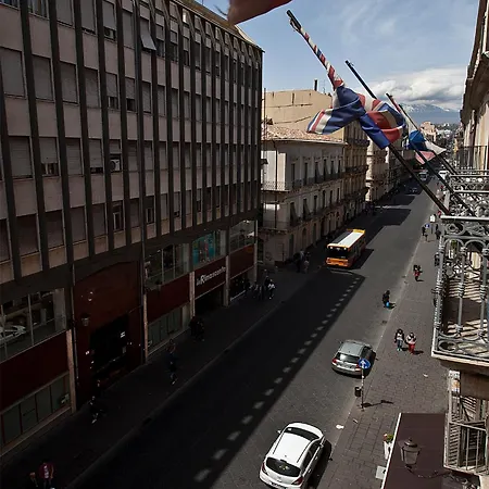 فندق مبيت وإفطار Alba 3*