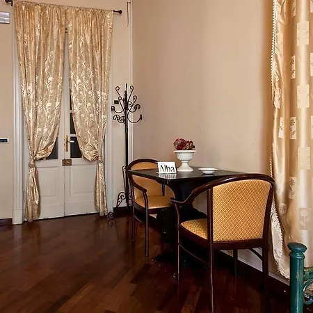 阿尔巴住宿加早餐酒店 住宿加早餐酒店 卡塔尼亚